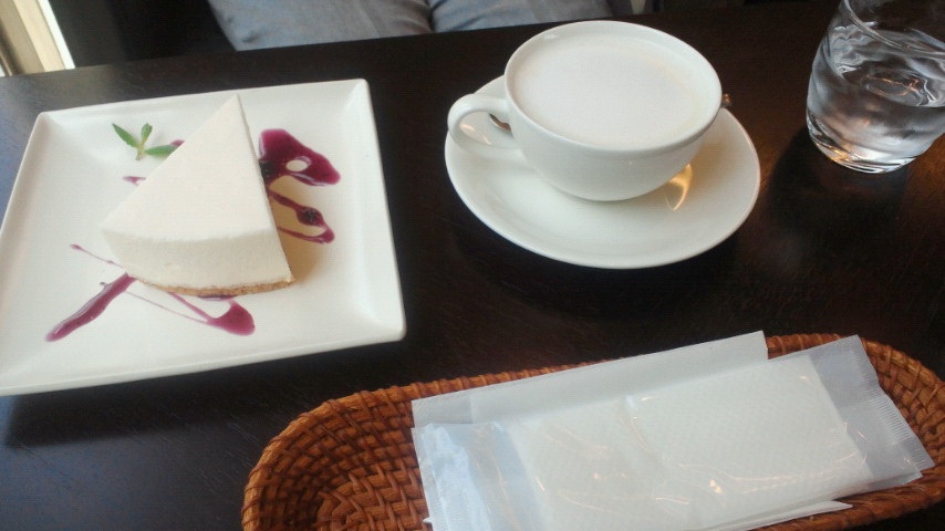 �����͕ꂪ���񂾂�B�F���������e�ƃ��A�`�[�Y��