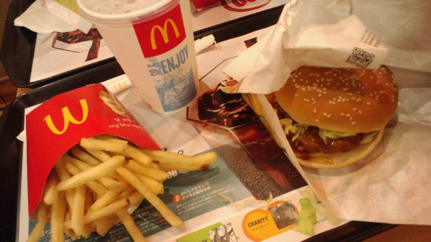 �}�b�N�Ȃ��B�Ȃ̂ł���[��