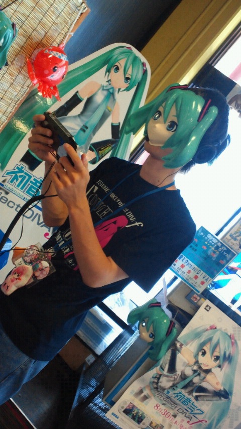 �Ђ̂ŌN�v���C�Ȃ��B