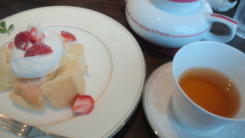 �g�����I���Ȃ��B�Ȃ̂ł���