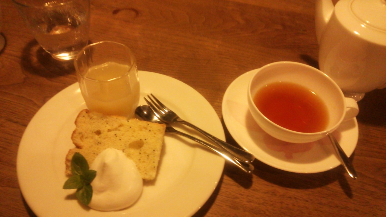 �������[