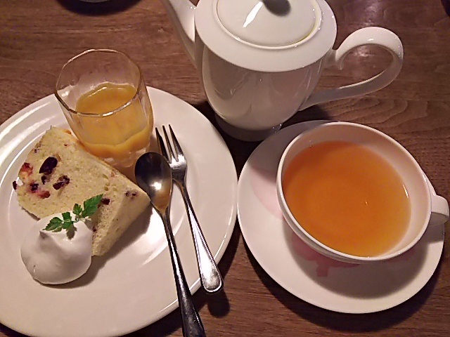 �q�g�g�i���Ȃ��B