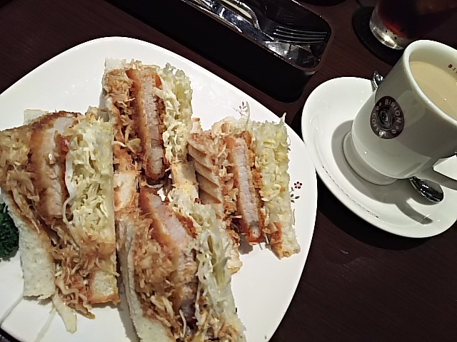 �r���I������Ȃ��B